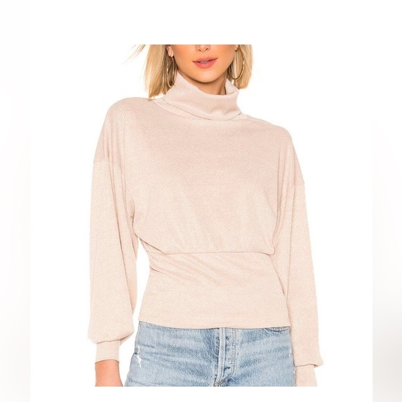 Free People Sweaters - Free People turtleneck sweater. Rose-gold, size Small. EUC